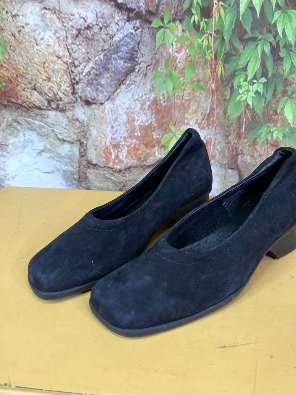 ARCHE Black Square Toe Minimalist Slip-On Heels, Made in France, 40 - Picture 4 of 13